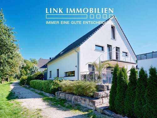 Foto - Haus zum Kaufen in Großbettlingen 1.500.000,00 € 328 m²