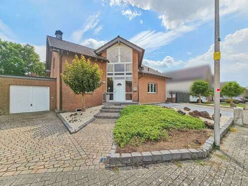 Foto - Haus zum Kaufen in Gangelt 699.000,00 € 321.61 m²