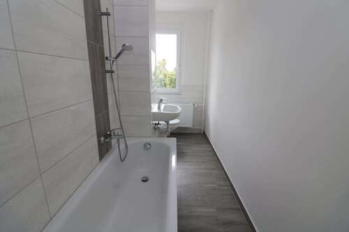 Foto - Wohnung zum Mieten in Freiberg 399,00 € 58.28 m²