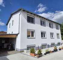 Haus zum Kaufen in Regenstauf 1.250.000,00 € 303 m²