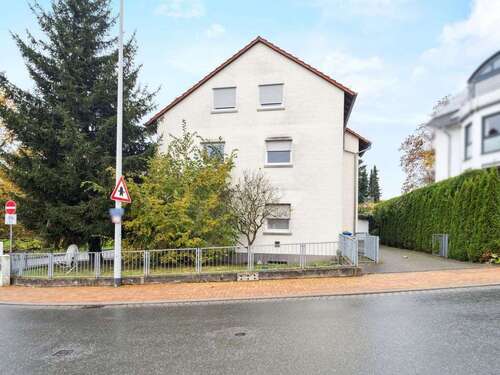 Foto - Haus zum Kaufen in Kelkheim 899.000,00 € 252 m²