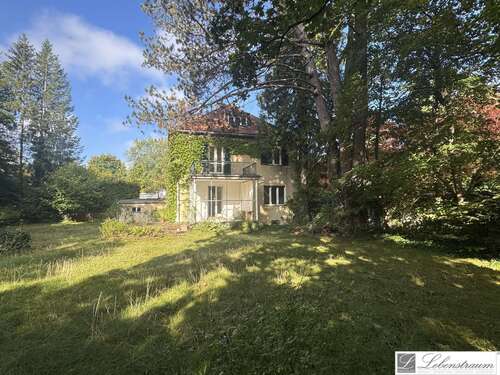 Foto - Haus zum Kaufen in München 4.500.000,00 € 202 m²