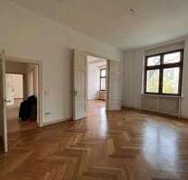 Wohnung zum Kaufen in Düsseldorf 690.000,00 € 127 m²