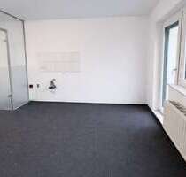 Büro in Bremen 952,00 € 33 m² - 952,00&nbsp;EUR Kaltmiete, ca.&nbsp; 33,00&nbsp;m&sup2; in Bremen (PLZ: 28219)