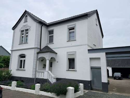 Foto - Haus zum Kaufen in Wegberg 660.000,00 € 220 m²
