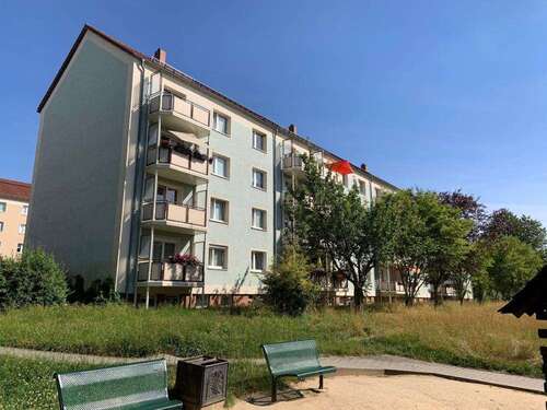 Foto - Wohnung zum Mieten in Wilkau-Haßlau 350,00 € 52.2 m²