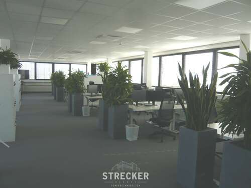 Foto - Büro in Karlsruhe 5.208,80 € 766 m²