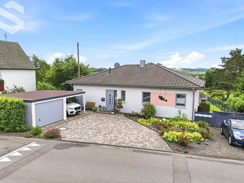 Foto - Haus zum Kaufen in Wiehl 449.000,00 € 118.81 m²