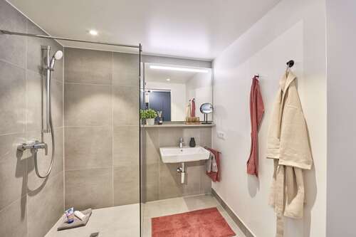 Foto - Wohnung zum Mieten in Holzkirchen 796,00 € 31.74 m²