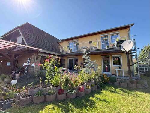 Foto - Haus zum Kaufen in Hungen 749.000,00 € 312 m²