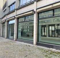 Einzelhandel in Berlin 10.122,00 € 206 m²