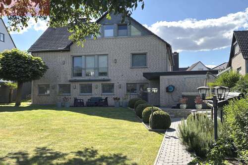 Foto - Haus zum Kaufen in Barsinghausen 896.000,00 € 250 m²