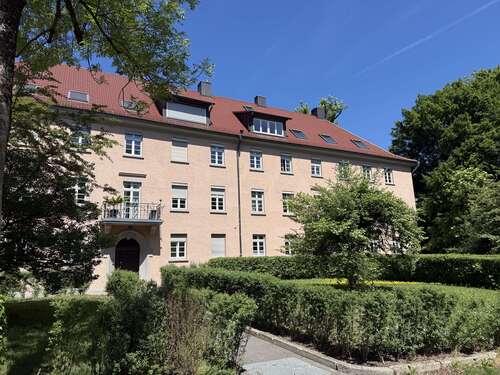 Foto - Wohnung zum Mieten in Augsburg 1.500,00 € 100.83 m²