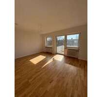 Wohnung zum Mieten in Regensburg 741,68 € 72.43 m²