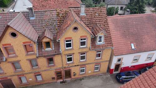 Foto - Haus zum Kaufen in Pforzheim 310.000,00 € 240 m²