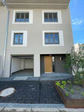 Foto - Haus zum Mieten in Pfinztal 2.195,00 € 197.63 m²