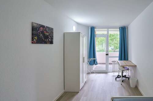Foto - WG-Zimmer in Düsseldorf 619,00 € 10 m²