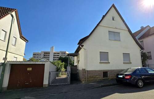 Foto - Haus zum Kaufen in Leonberg 428.000,00 € 117.87 m²