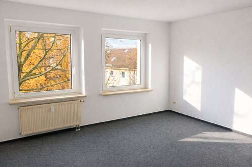 Foto - Wohnung zum Kaufen in Weißenfels 36.900,00 € 32 m²