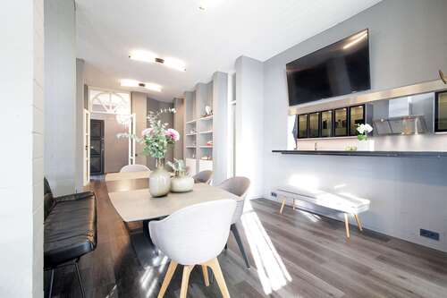 Foto - Haus zum Kaufen in Königswinter 1.435.000,00 € 515 m²