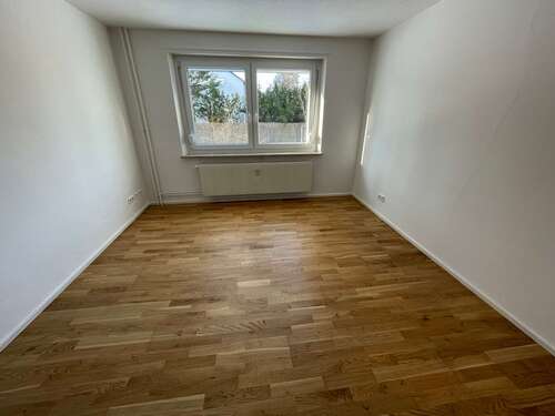 Foto - Wohnung zum Mieten in Erlangen 551,72 € 44.1 m²