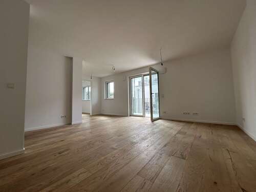 Foto - Wohnung zum Mieten in Speichersdorf 775,10 € 67.4 m²