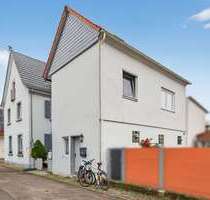 Haus zum Kaufen in Herxheim bei LandauPfalz 300.000,00 € 216 m² - Herxheim bei Landau/Pfalz