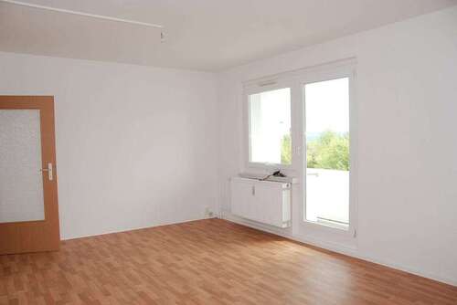 Foto - Wohnung zum Mieten in Chemnitz 245,00 € 40.53 m²