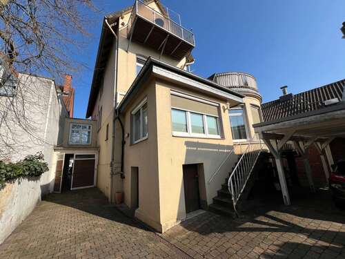 Foto - Haus zum Kaufen in Hessisch Oldendorf 349.900,00 € 410 m²