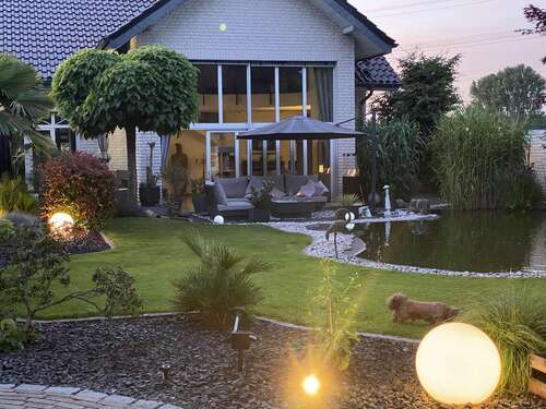 Foto - Haus zum Kaufen in Voerde (Niederrhein) 869.000,00 € 215 m²