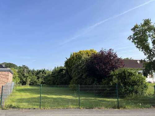 Foto - Grundstück zu verkaufen in Euskirchen 148.000,00 € 742 m²