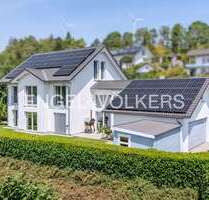 Haus zum Kaufen in Häusern 725.000,00 € 215 m²