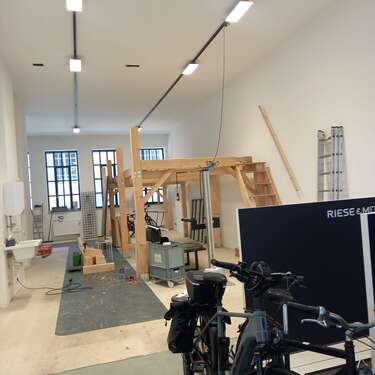 Foto - Einzelhandel in Augsburg 2.770,00 € 141 m²