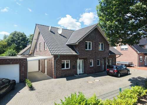 Foto - Haus zum Kaufen in Dissen am Teutoburger Wald 369.000,00 € 139.35 m²