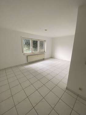 Foto - Wohnung zum Mieten in Kieselbronn 350,00 € 26 m²