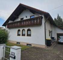 Haus zum Kaufen in Ichenhausen 580.000,00 € 200 m²