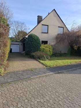 Foto - Haus zum Kaufen in Meerbusch 690.000,00 € 125 m²