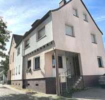 Haus zum Kaufen in Kelkheim 1.050.000,00 € 420 m²