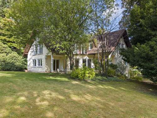 Foto - Haus zum Kaufen in Kronberg im Taunus 3.600.000,00 € 325 m²