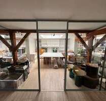 Büro in Berlin 810,00 € 15 m² - 810,00&nbsp;EUR Kaltmiete, ca.&nbsp; 15,00&nbsp;m&sup2; in Berlin (PLZ: 10963)