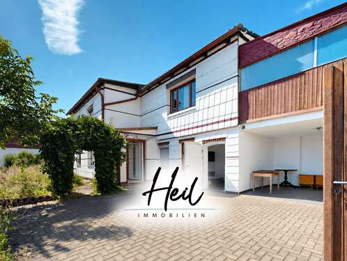 Foto - Haus zum Kaufen in Zeitz 170.000,00 € 93 m²