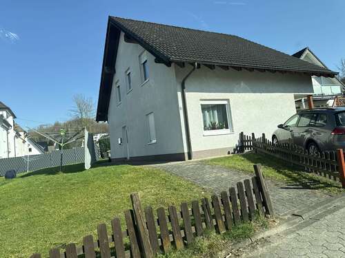 Foto - Haus zum Kaufen in Lennestadt-Maumke 249.000,00 € 113 m²