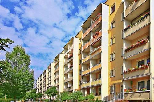 Foto - Wohnung zum Mieten in Zwickau 462,00 € 70 m²
