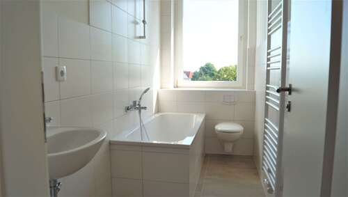 Foto - Wohnung zum Mieten in Wolfen 520,05 € 69.34 m²