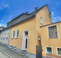 Haus zum Kaufen in Dillenburg 185.000,00 € 107 m²