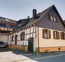 Haus zum Kaufen in Rosbach vor der Höhe 295.000,00 € 174.76 m²