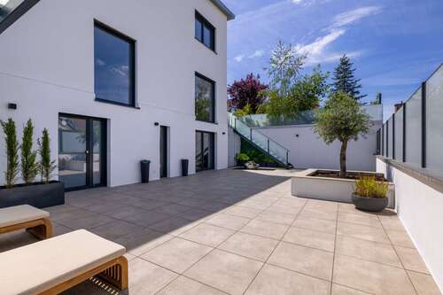 Foto - Haus zum Kaufen in Biburg 1.150.000,00 € 242 m²