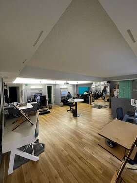 Foto - Büro in Siegen 597,00 € 12 m² - 597,00 EUR Kaltmiete, ca.  12,00 m²