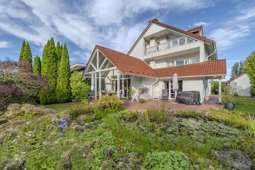 Foto - Haus zum Kaufen in Schloß Holte-Stukenbrock 742.000,00 € 280 m²