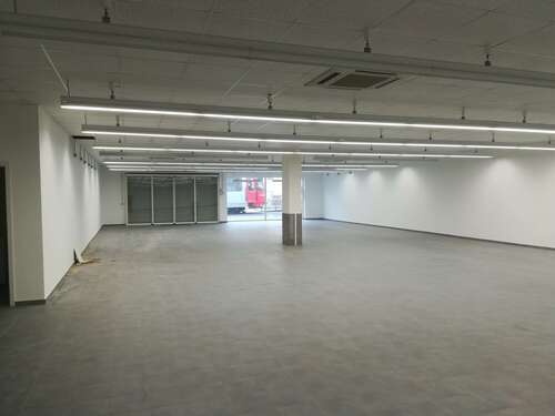Foto - Einzelhandel in Köln 9.340,00 € 450 m²